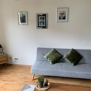 Live Easy With Balcony,netflix, Quiet, Close To Football Stadium, Direct Train Connection, Espresso Maker Leipzig